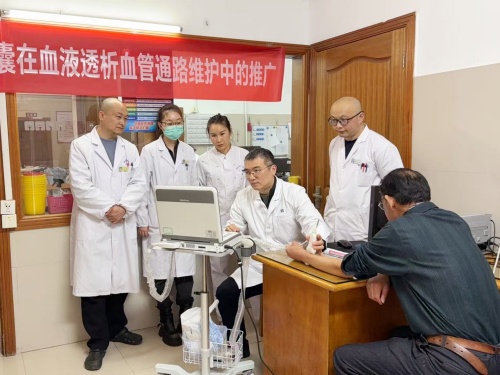 （20250321区中医医院）无锡市人民医院肾内科专家团队莅临锡山区中医医院开展教学指导及血管通路健康义诊1.jpg