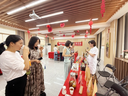 （20260922区中医医院）中医惠侨进侨企5.JPG